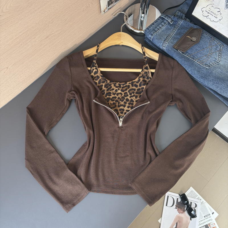 Leopard Print Halter U-Neck Zip Faux Two-Piece Slim Cotton Top Fall 2026 - Style 66c8a1 - Image 3