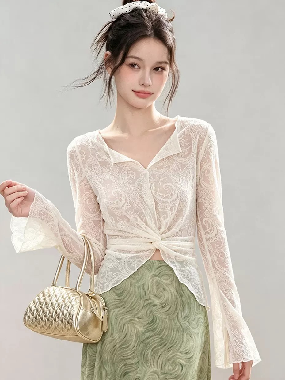 Women's Cross Twist Lace V-Neck Long Sleeve Blouse - Image 4