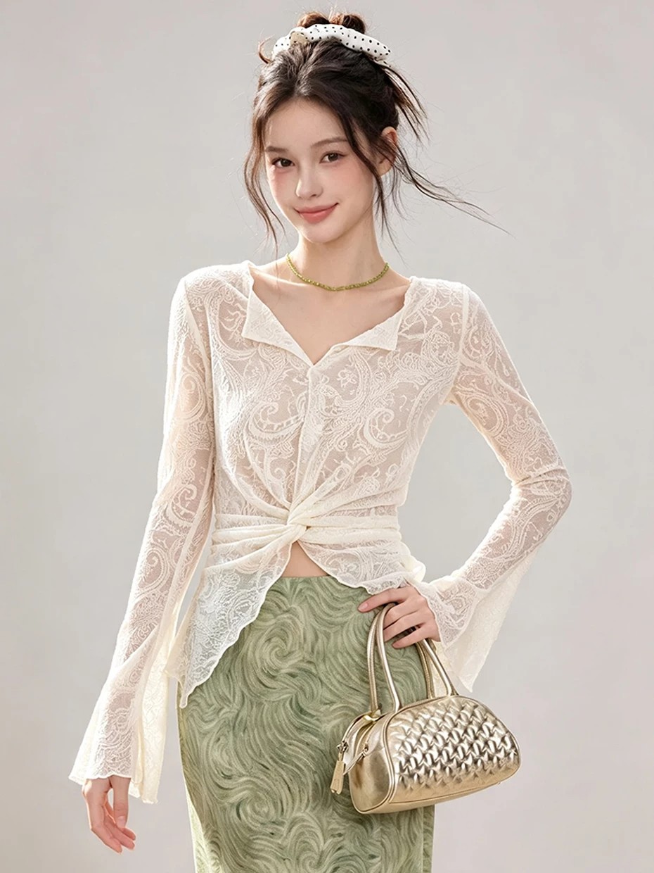 Women's Cross Twist Lace V-Neck Long Sleeve Blouse